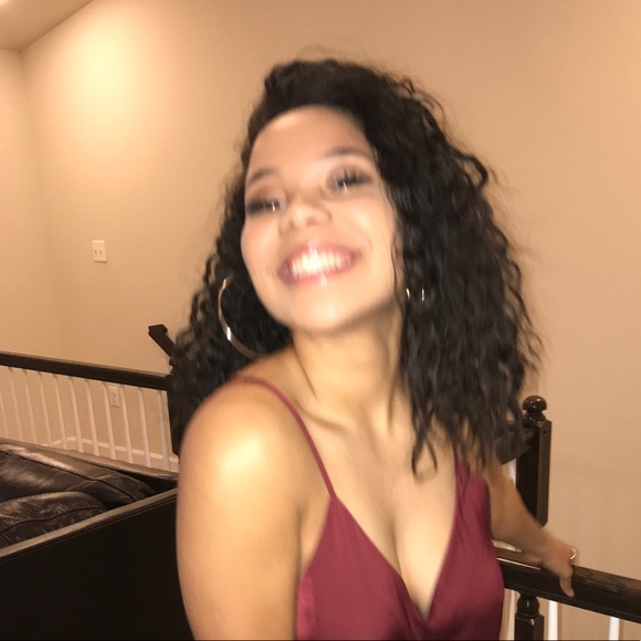 Meet your Posher, Jordyn - Picture 1 of 1